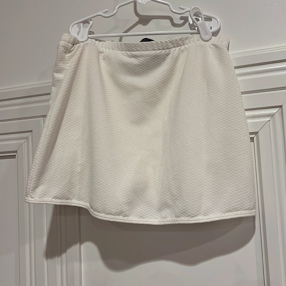 Nike Sphere White Skirt Size Small - Picture 3 of 5